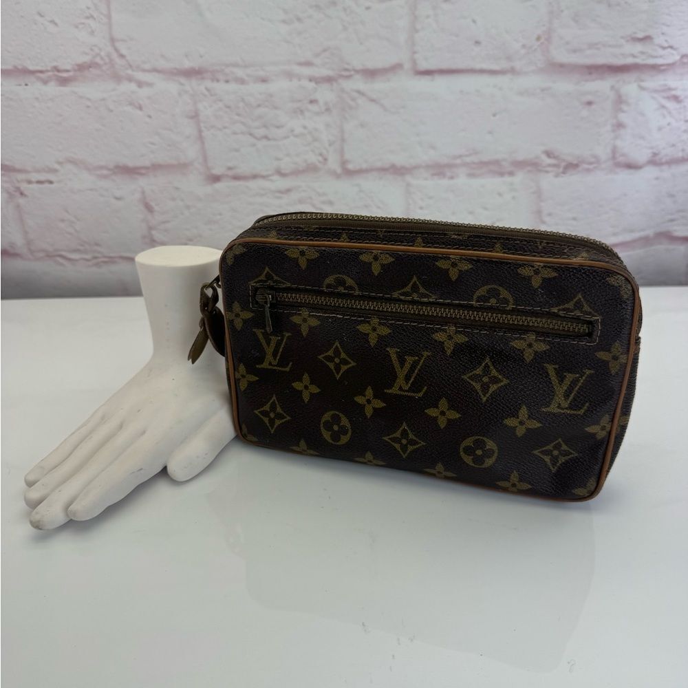 Vintage Louis Vuitton Monogram Toiletry Cosmetic Pouch Clutch - Picture 13 of 13